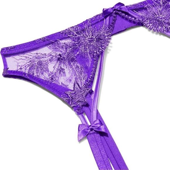 Victoria’s Secret Bundle of 5 Shine Strap , Starstruck Skirt garter Belt M/L - Picture 4 of 13